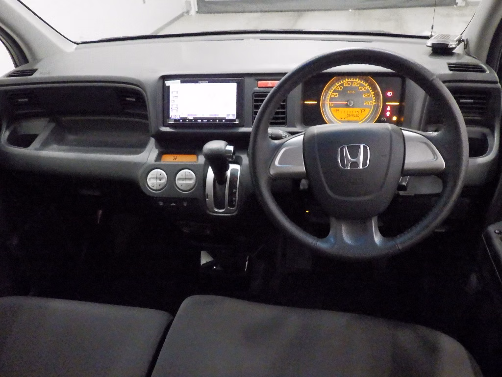 HONDA LIFE
