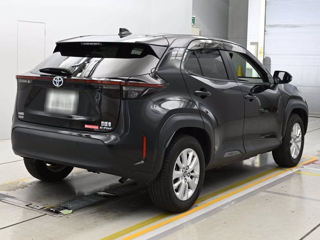 TOYOTA YARIS CROSS
