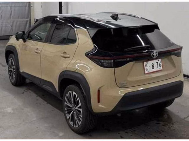 TOYOTA YARIS CROSS