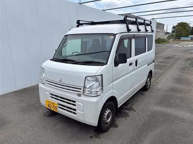 MITSUBISHI MINICAB