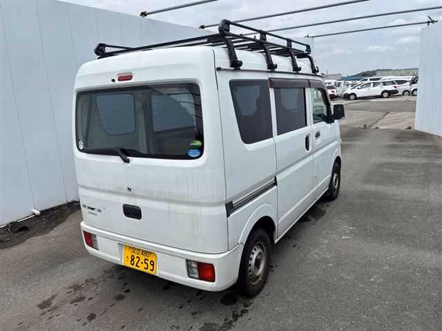 MITSUBISHI MINICAB