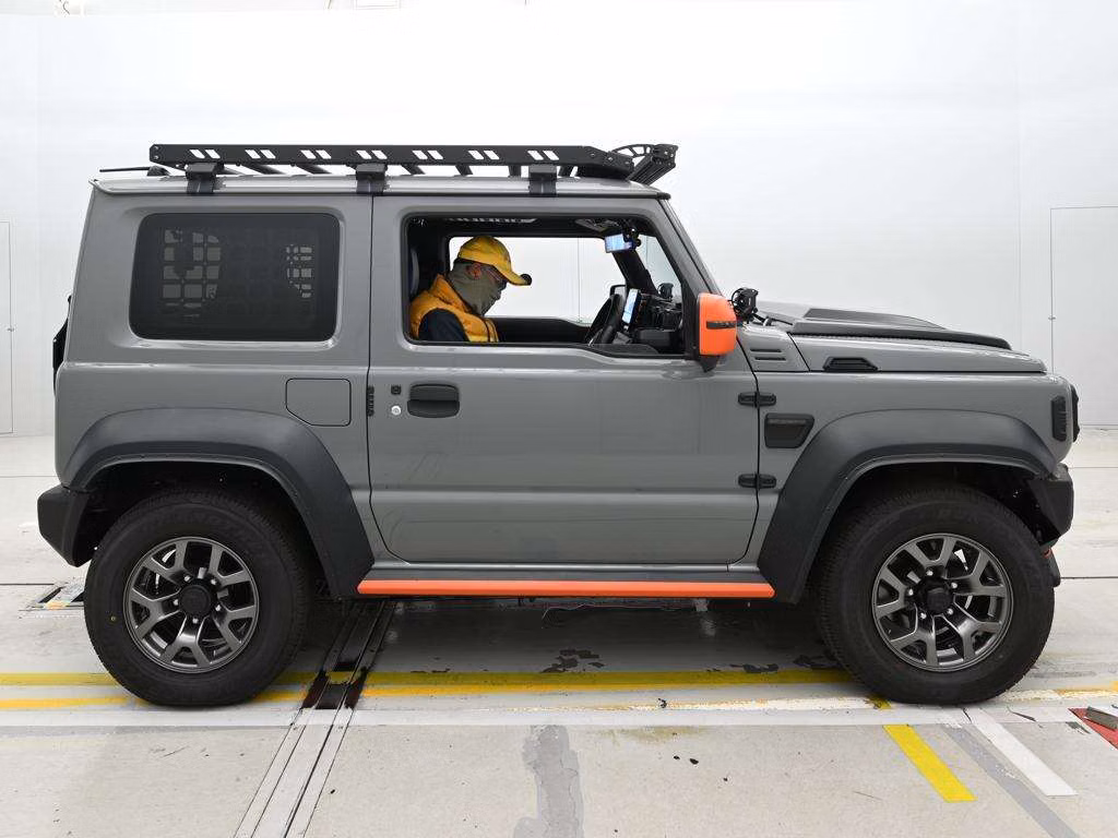 SUZUKI JIMNY SIERRA
