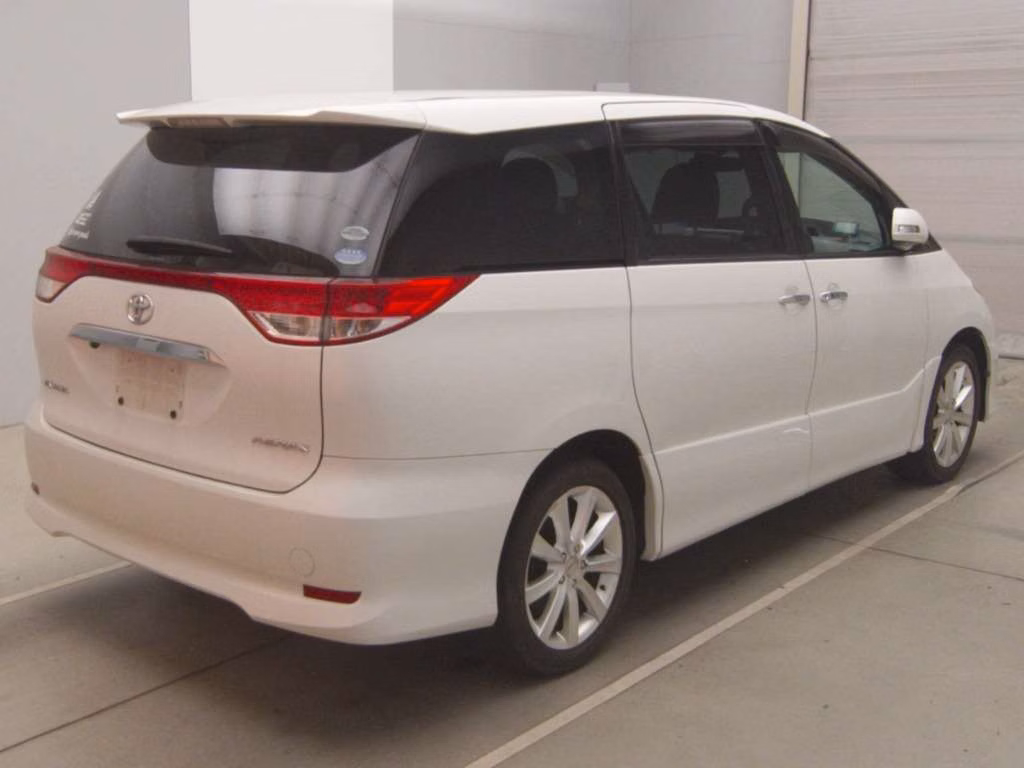 TOYOTA ESTIMA