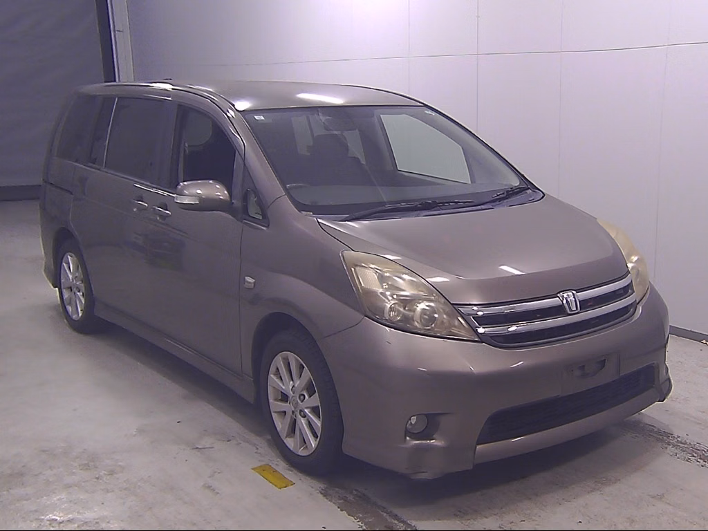 TOYOTA ISIS