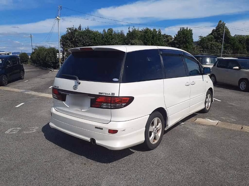 TOYOTA ESTIMA