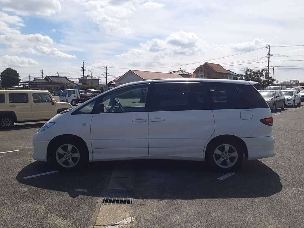 TOYOTA ESTIMA