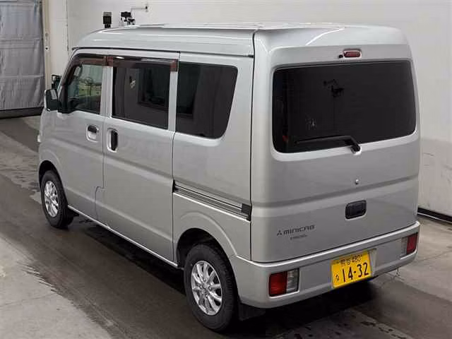 MITSUBISHI MINICAB