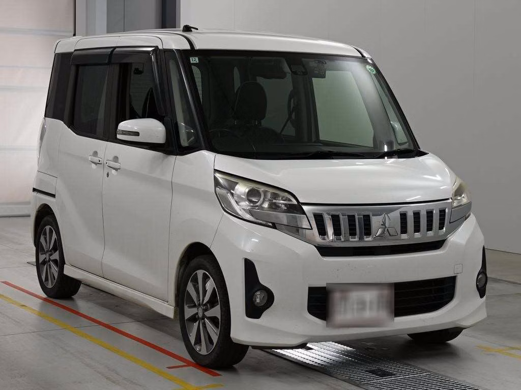 MITSUBISHI EK SPACE