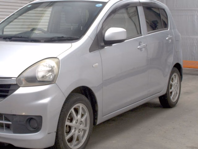 TOYOTA PIXIS EPOCH