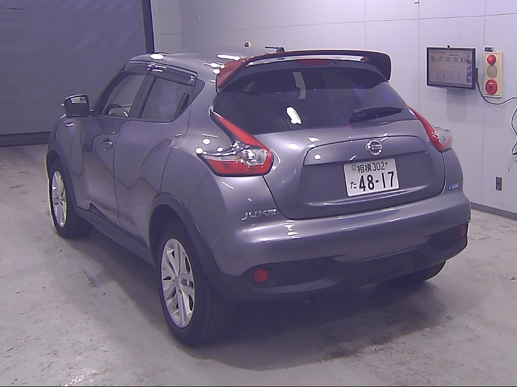 NISSAN JUKE