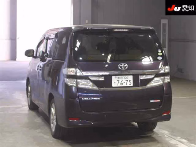 TOYOTA VELLFIRE