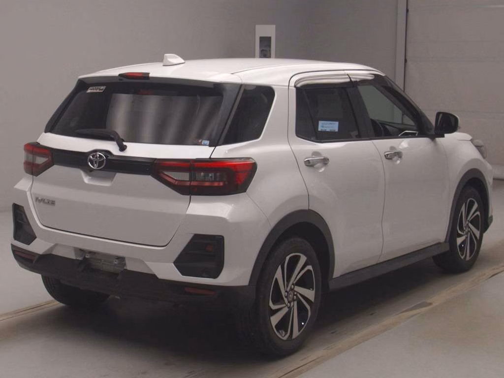 TOYOTA RAIZE