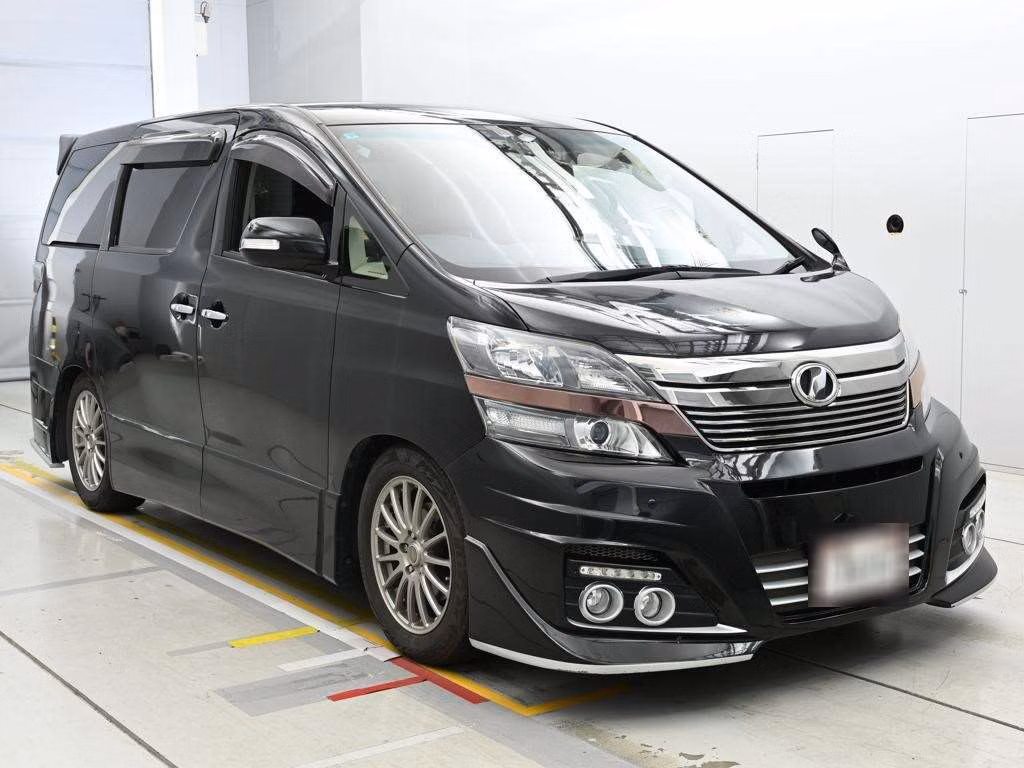 TOYOTA VELLFIRE