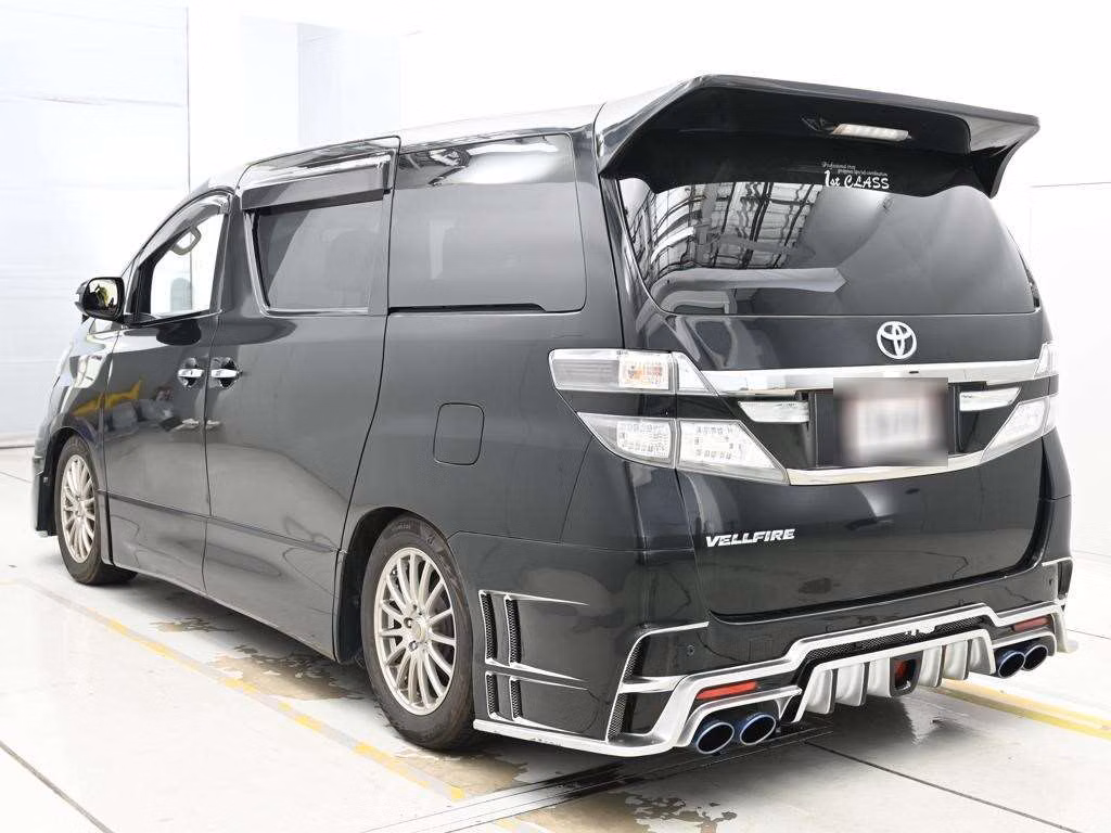 TOYOTA VELLFIRE