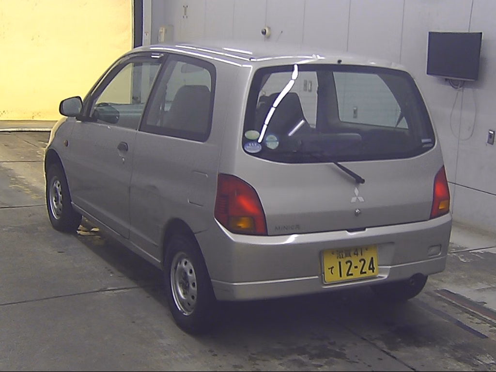 MITSUBISHI MINICA