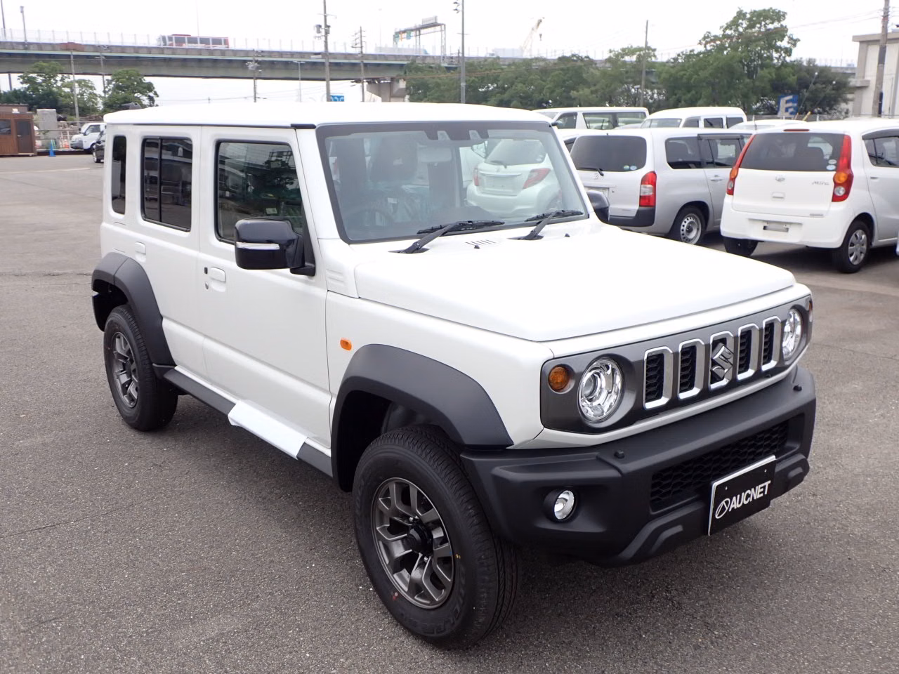 SUZUKI JIMNY