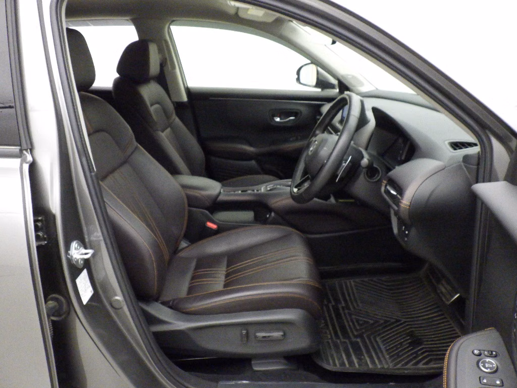 HONDA ZR-V