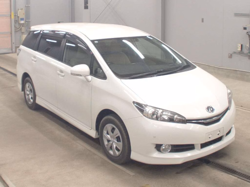 TOYOTA WISH