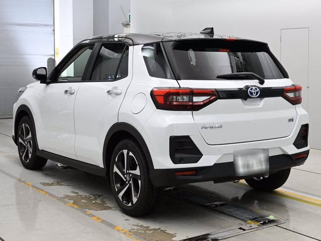 TOYOTA RAIZE