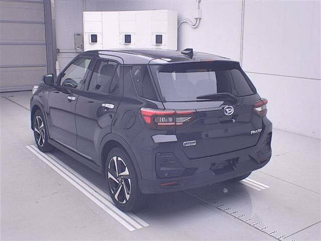 DAIHATSU ROCKY