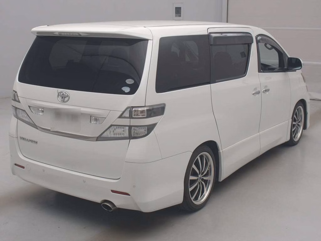 TOYOTA VELLFIRE
