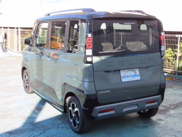 MITSUBISHI DELICA MINI