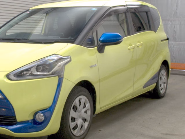 TOYOTA SIENTA
