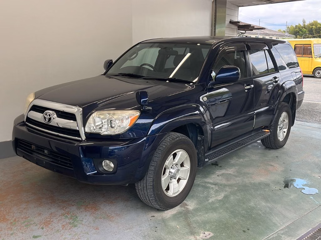 TOYOTA HILUX SURF