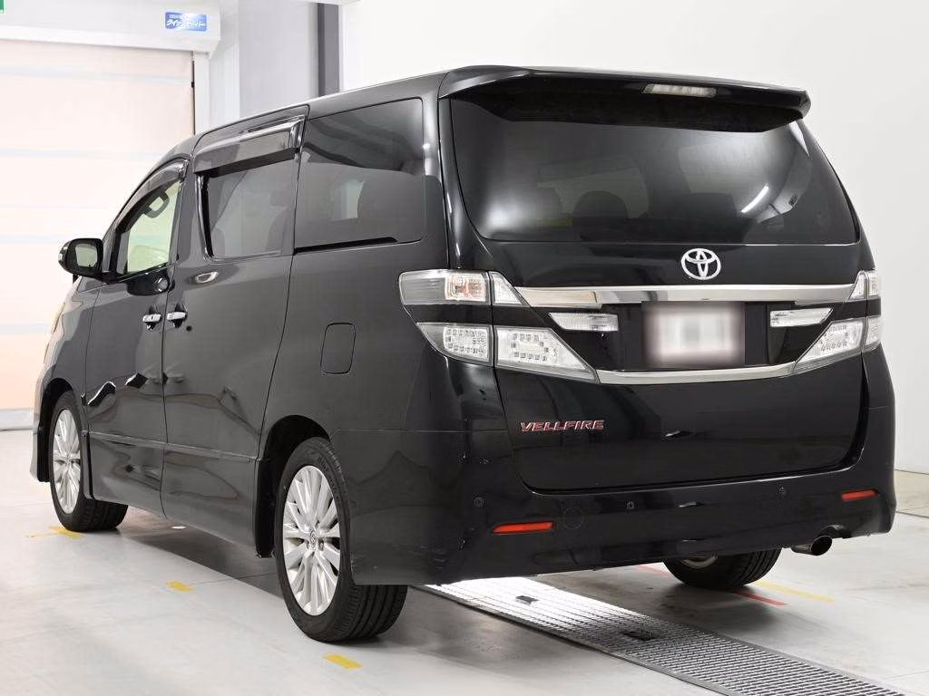 TOYOTA VELLFIRE