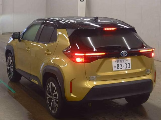 TOYOTA YARIS CROSS
