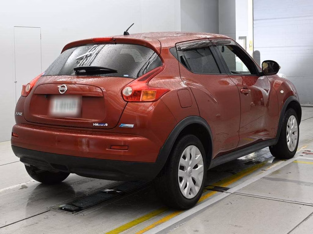 NISSAN JUKE