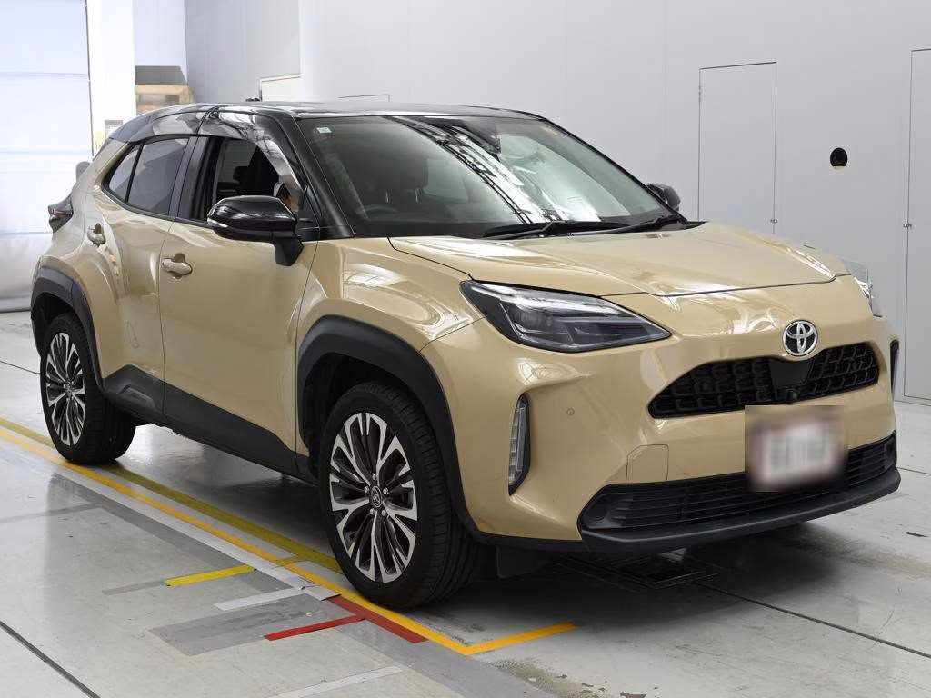 TOYOTA YARIS CROSS