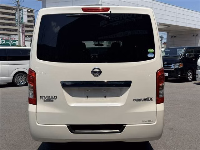 NISSAN NV350 CARAVAN
