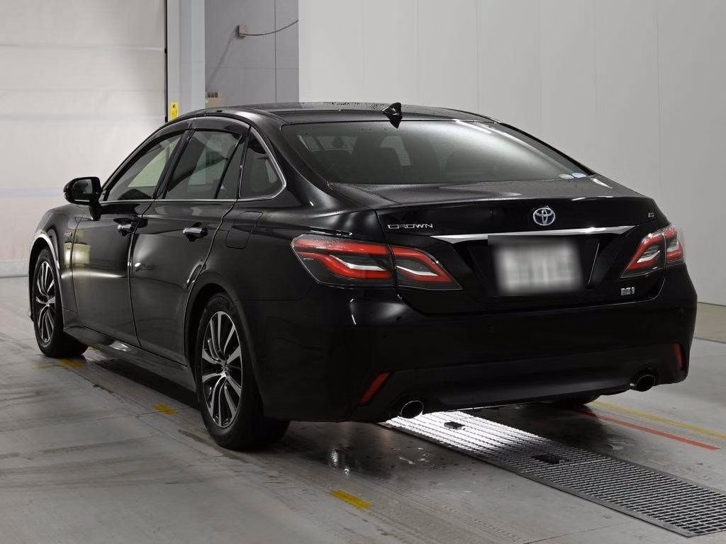 TOYOTA CROWN