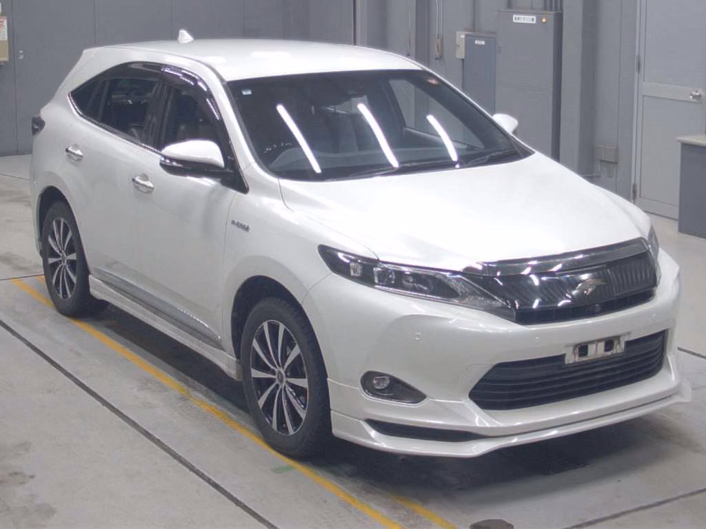 TOYOTA HARRIER