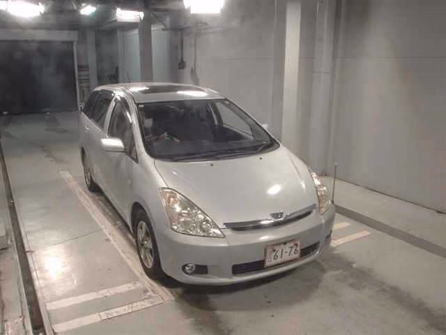 TOYOTA WISH