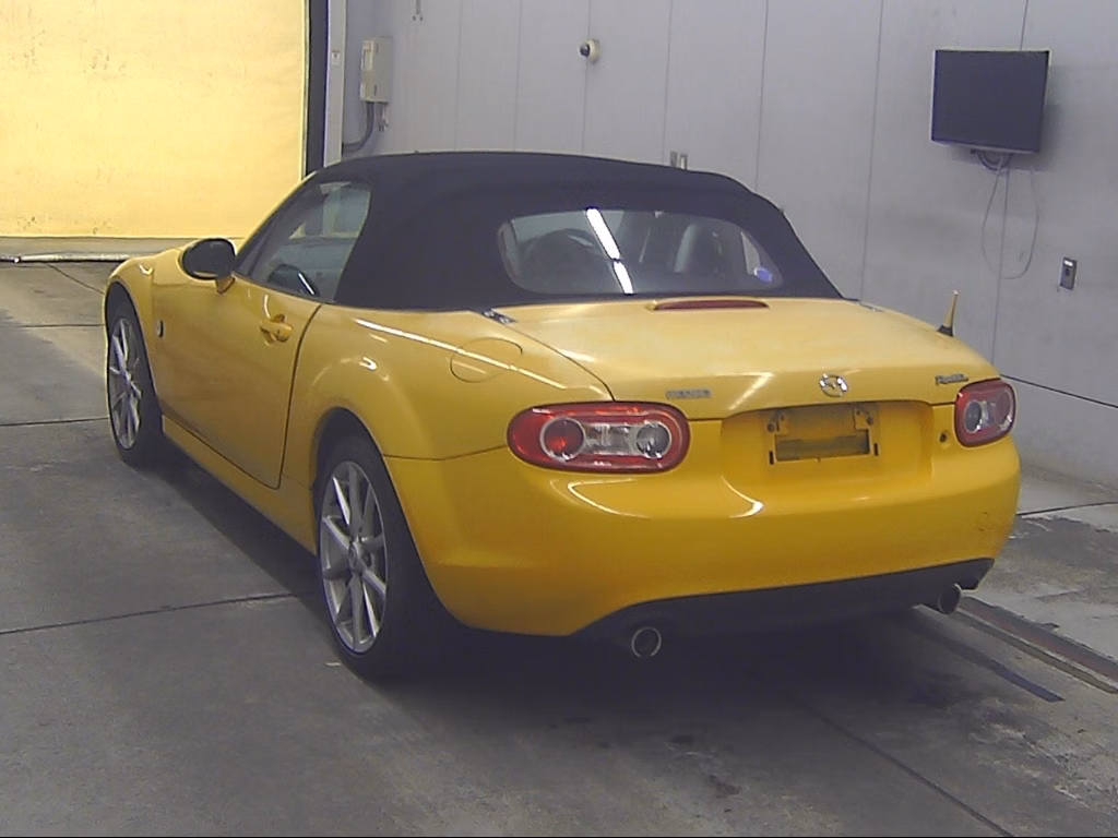 MAZDA ROADSTER