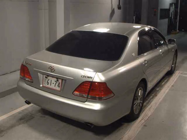 TOYOTA CROWN