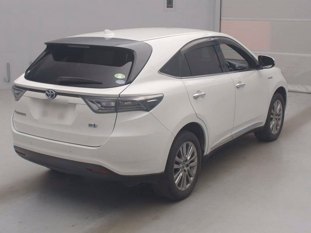 TOYOTA HARRIER