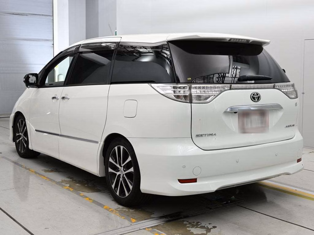 TOYOTA ESTIMA