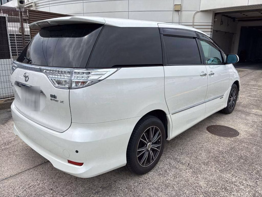 TOYOTA ESTIMA