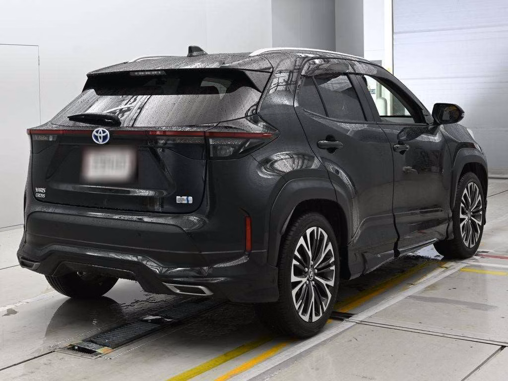 TOYOTA YARIS CROSS
