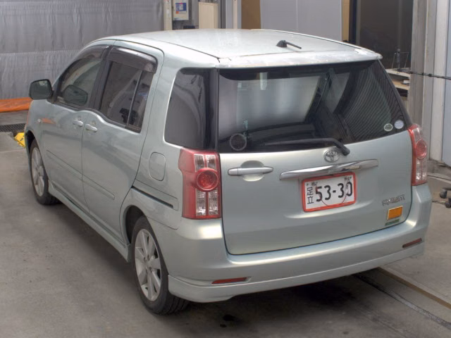 TOYOTA RAUM