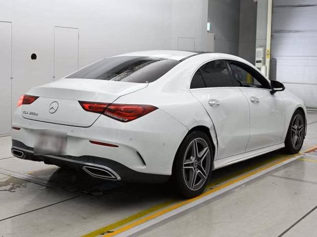 MERCEDES-BENZ CLA-CLASS