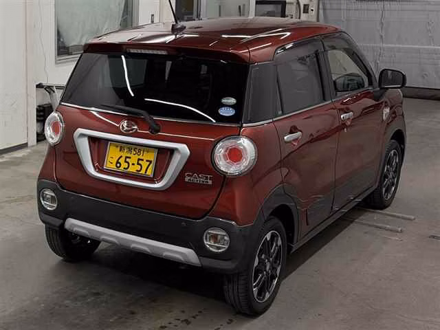 DAIHATSU CAST