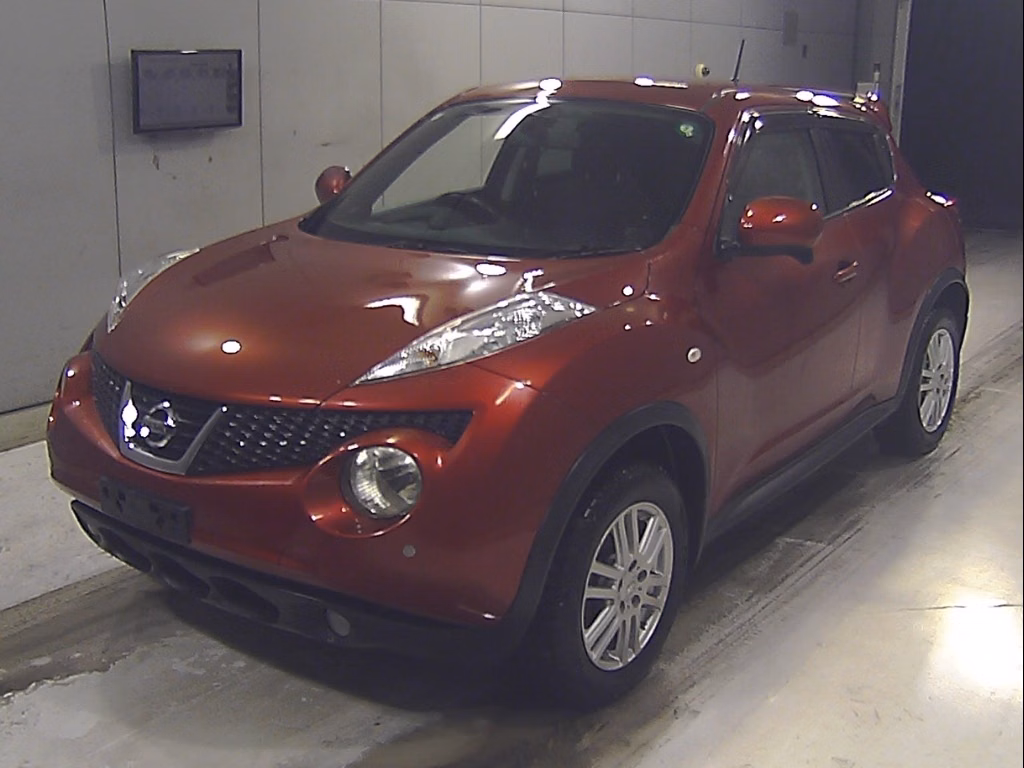 NISSAN JUKE