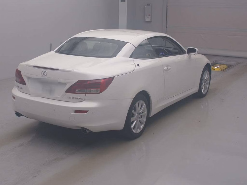 LEXUS IS250