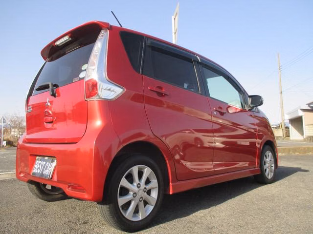 MITSUBISHI EK CUSTOM