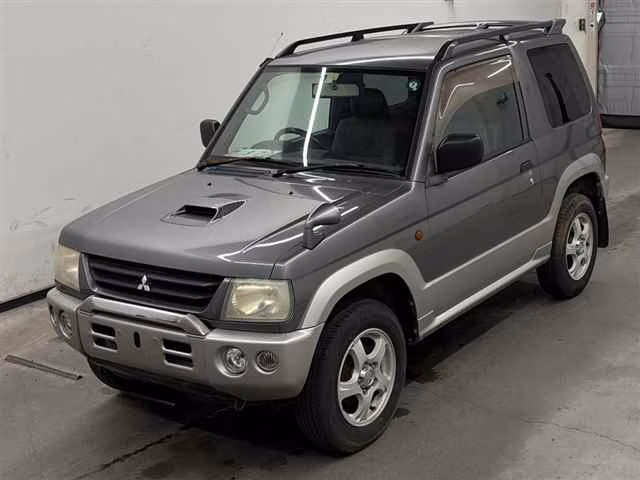 MITSUBISHI PAJERO MINI