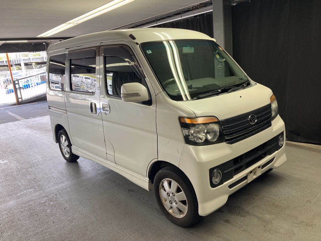 DAIHATSU ATRAI